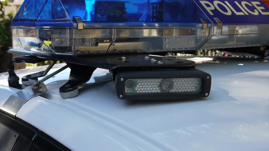 ANPR-камеры также устанавливают на полицейских машинах