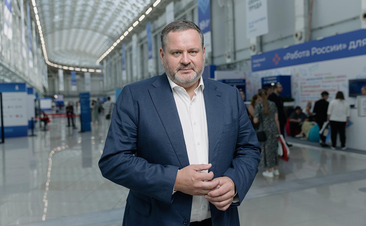 Антон Котяков