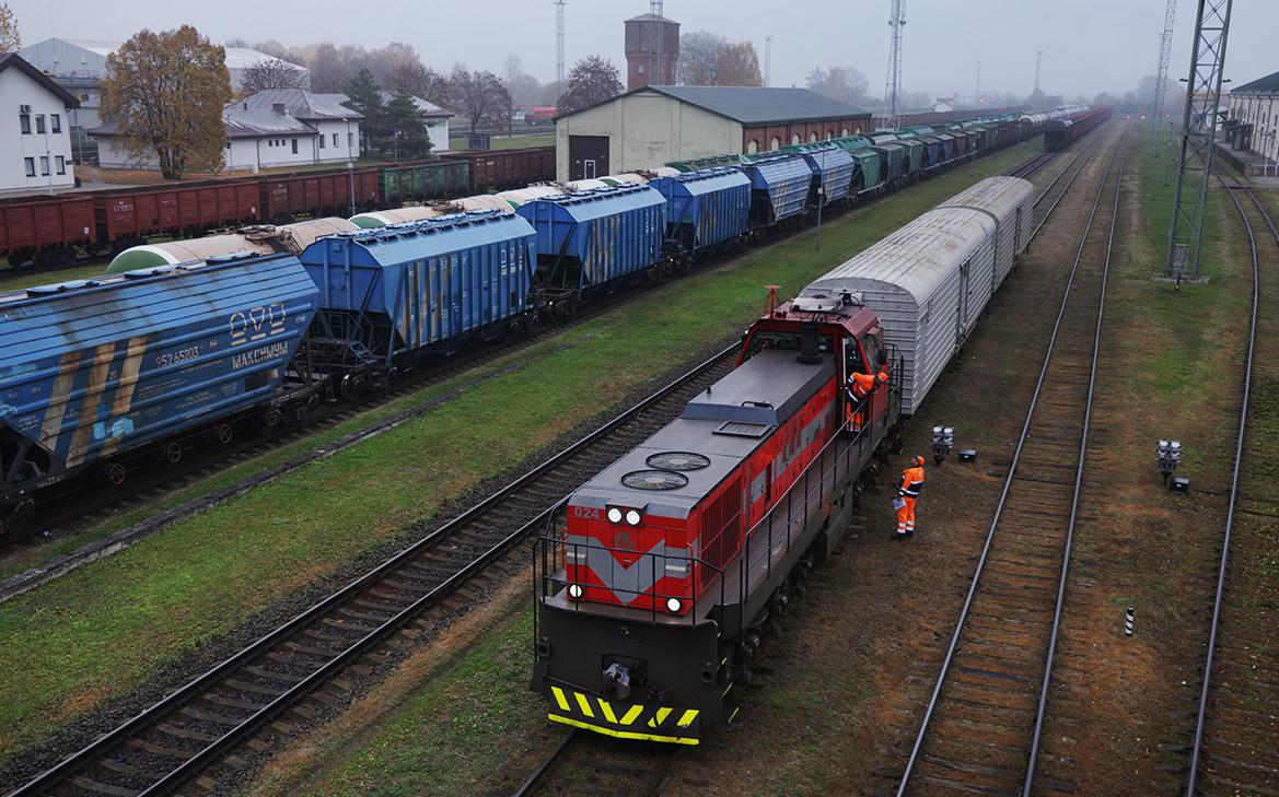 Литва закрыла железнодорожный транзит грузов ЛУКОЙЛа в Калининград