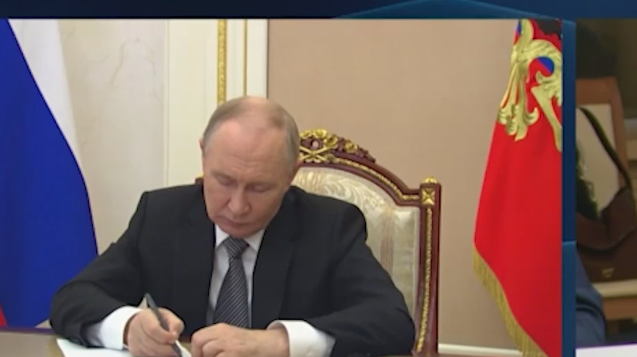 Путина попросили провести новогоднюю амнистию женщин с детьми и инвалидов