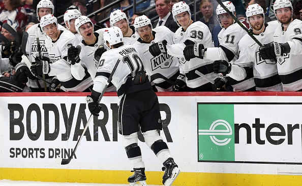 Matthew Stockman / Getty Images