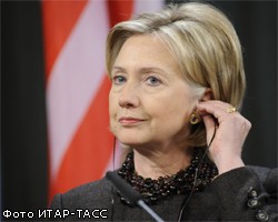 Х.Клинтон прилетела в Триполи и предложила помощь ливийцам