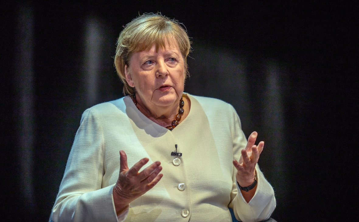 Michael Kappeler / Getty Images