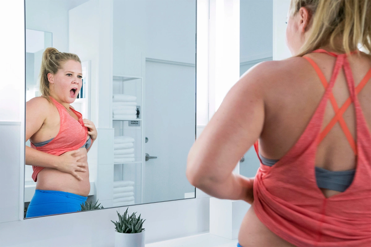 Кадр из фильма «Красотка на всю голову»