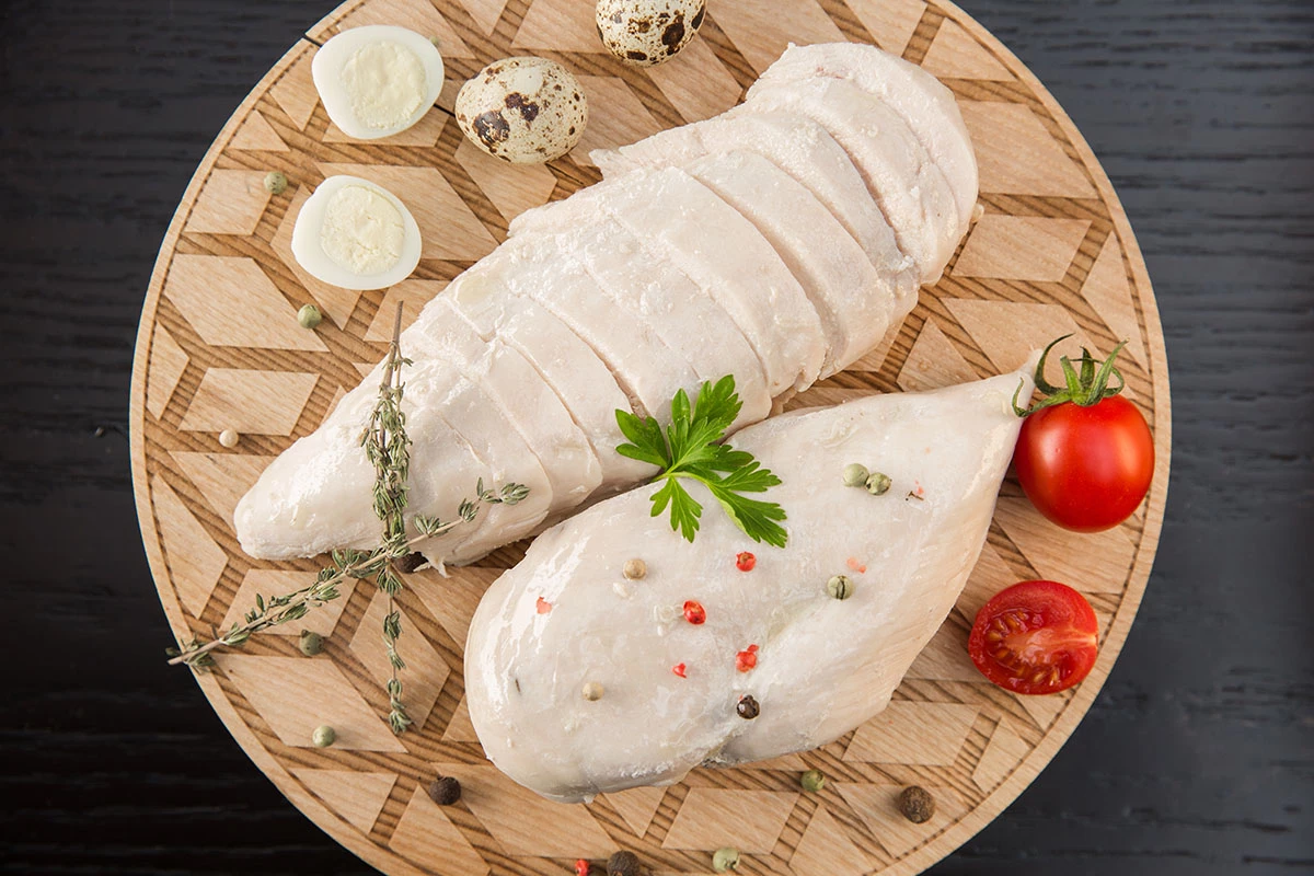 Салат с индейкой и сумахом «Восточный»