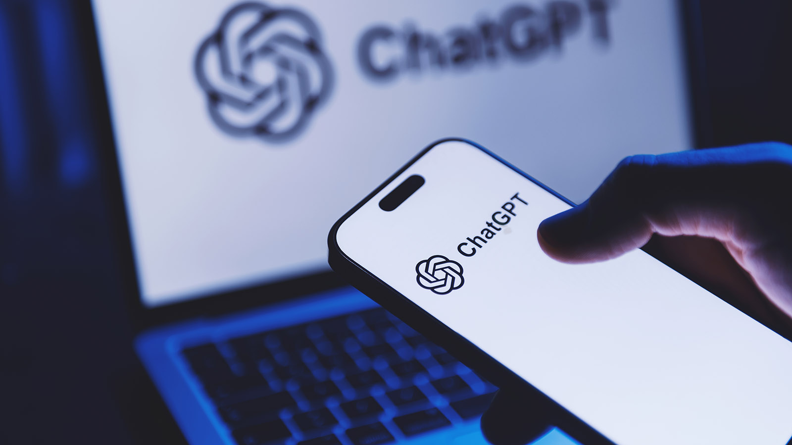 ChatGPT стал отказываться копировать стиль писателей