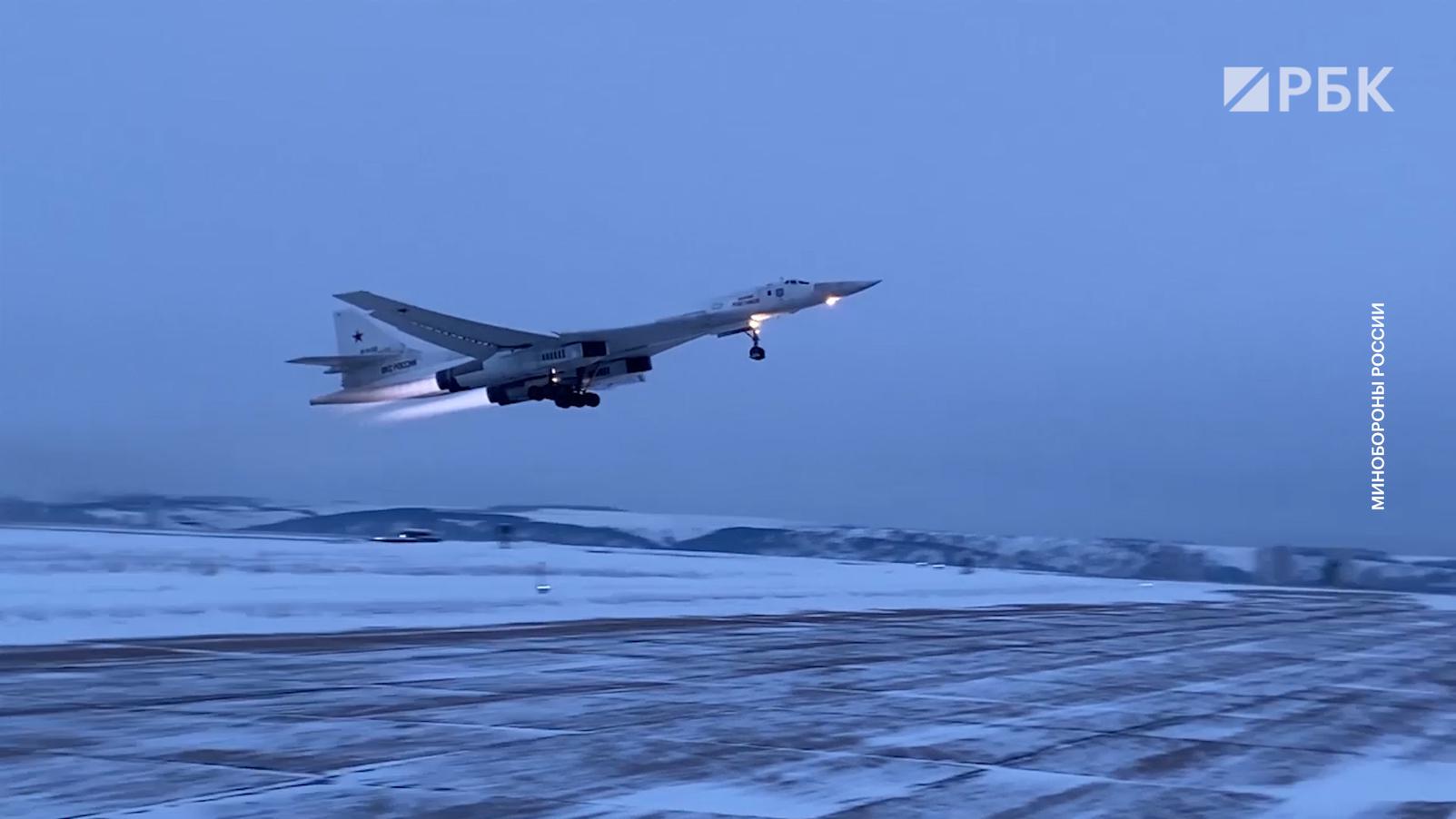 Два Ту-160 провели 10-часовой полет над Северным Ледовитым океаном