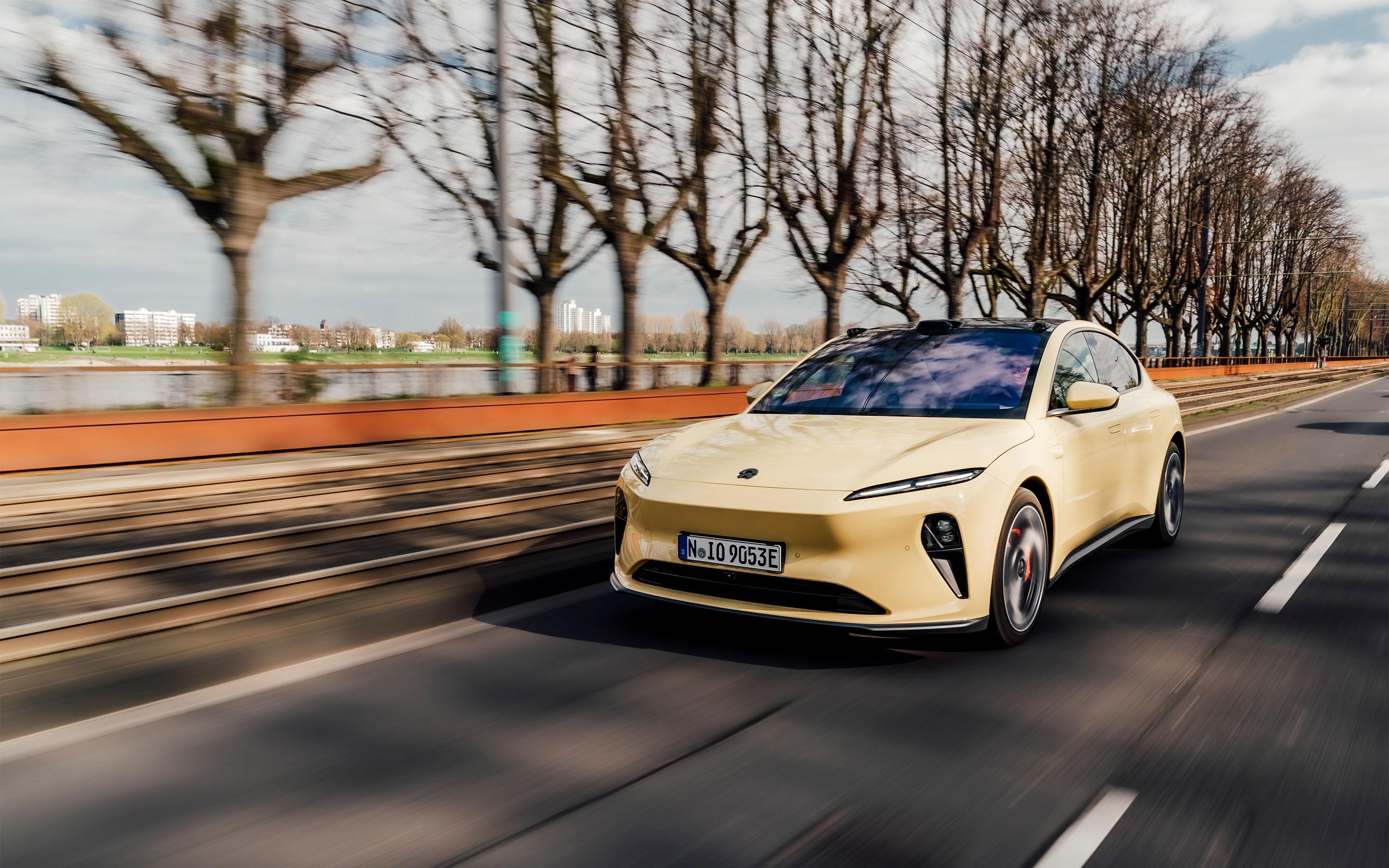 NIO ET5