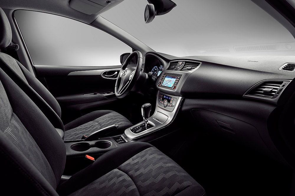Новый Nissan Tiida появится в продаже в конце марта 