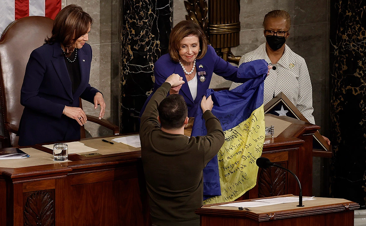 Chip Somodevilla / Getty Images