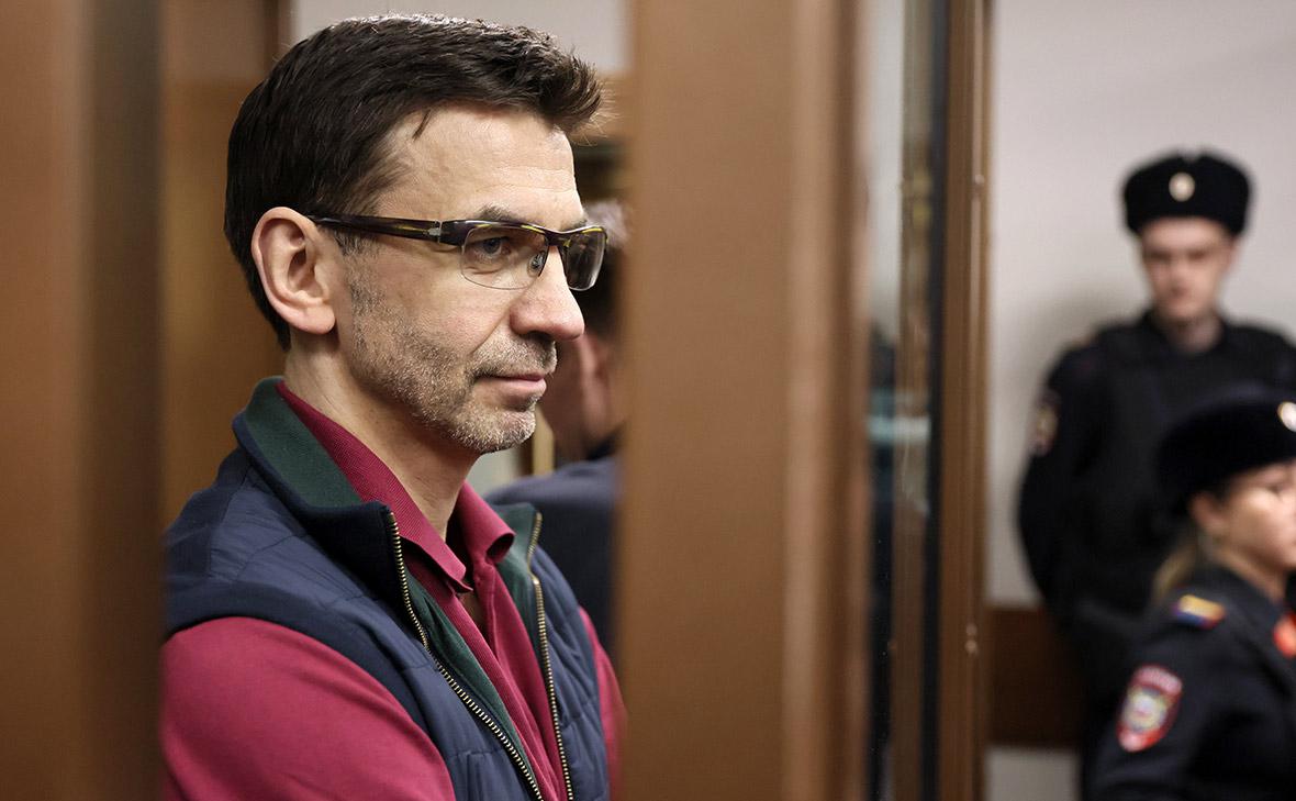 Михаил Абызов