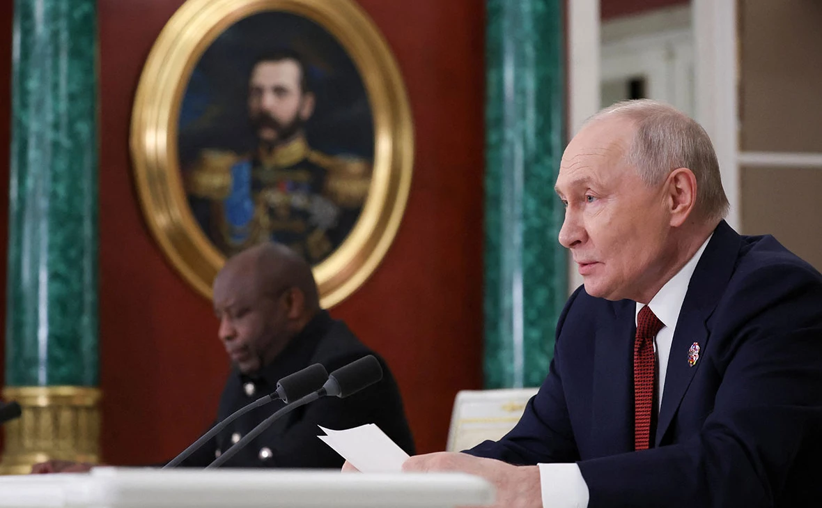 Sputnik / Alexander Kazakov / Reuters