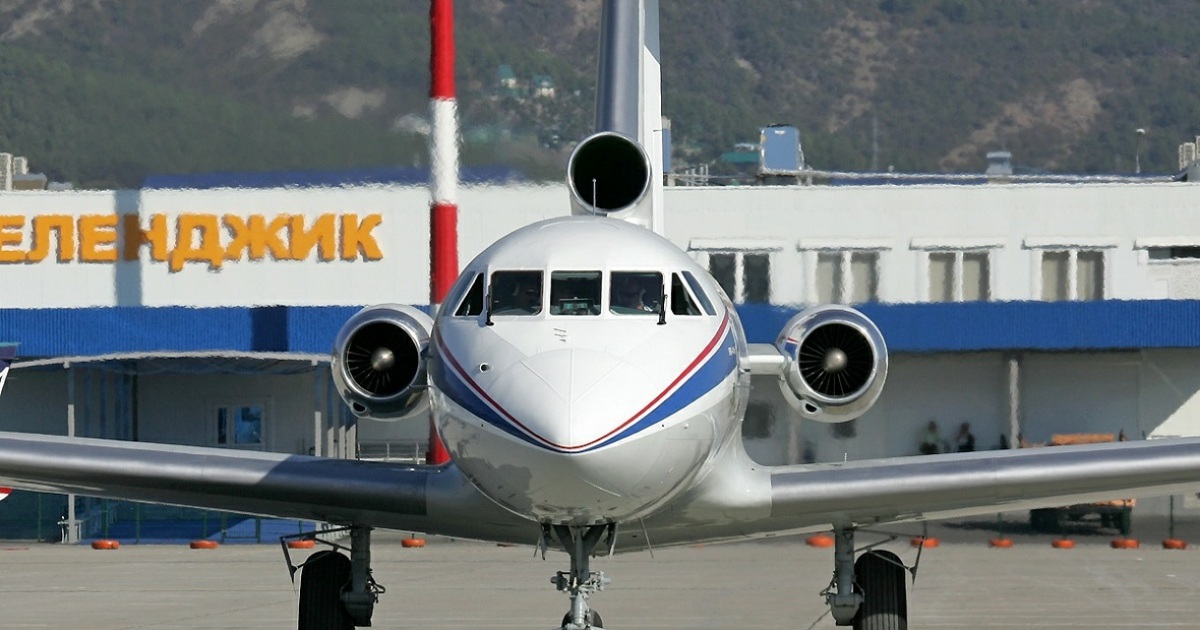 Na Krylo Pochemu Deripaska Prodaet Aeroport Gelendzhika Rbk