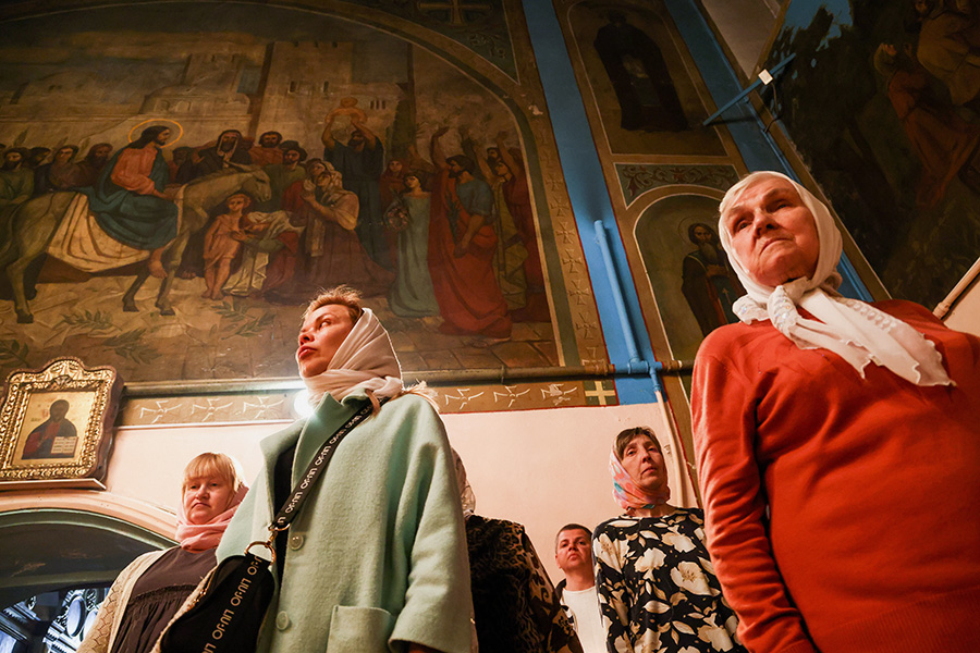 Пасхальная служба в храме Казанской иконы Божией Матери во Владимирской области