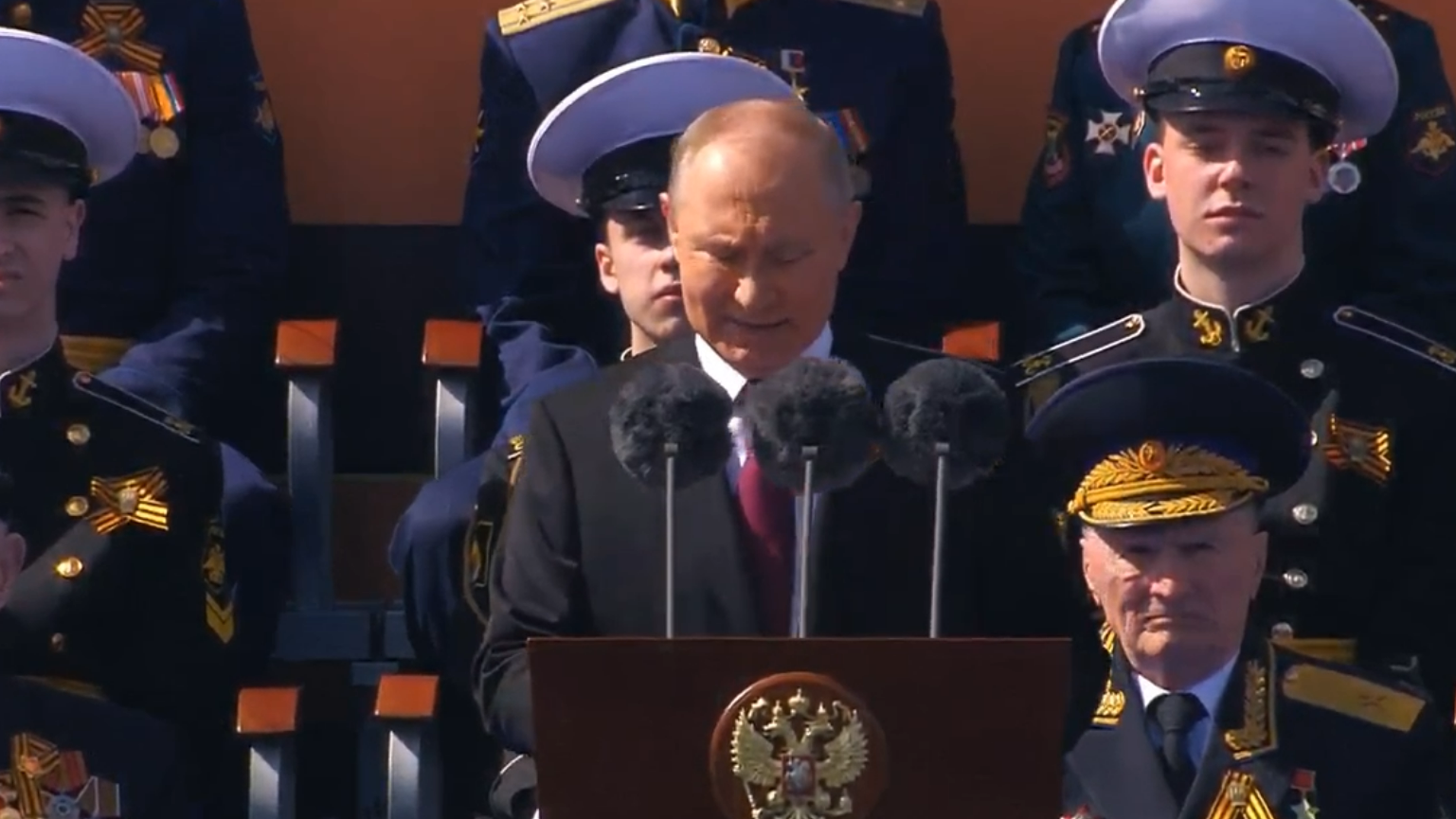 Выступление Путина на параде Победы. Видео