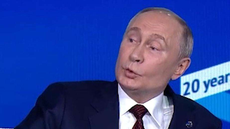 Путин вспомнил, как переводил беседу экс-канцлера Коля с Собчаком. Видео