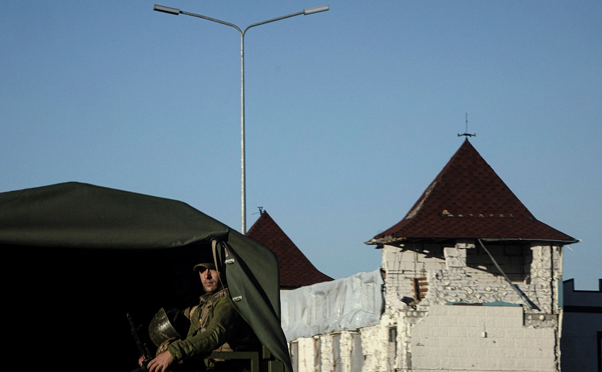 Thomas Peter / Reuters