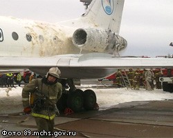 Загоревшийся Ту-134 благополучно сел в Новом Уренгое