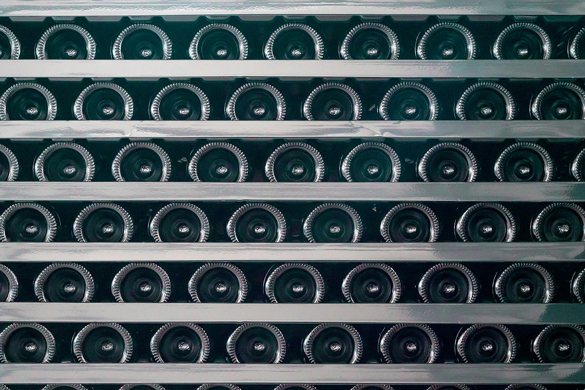 Аукционный дом Christie's America выставит на продажу серию винтажей каберне совиньона от расположенной в долине Напа винодельни Spottswoode Estate Vineyard & Winery