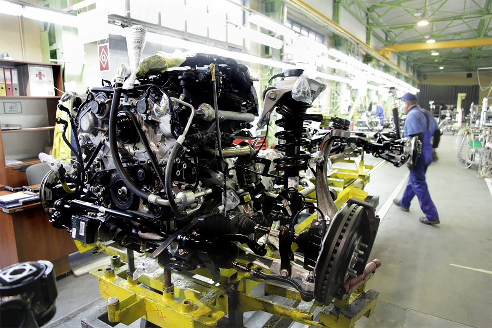 Kia начала производить в России новый седан K900