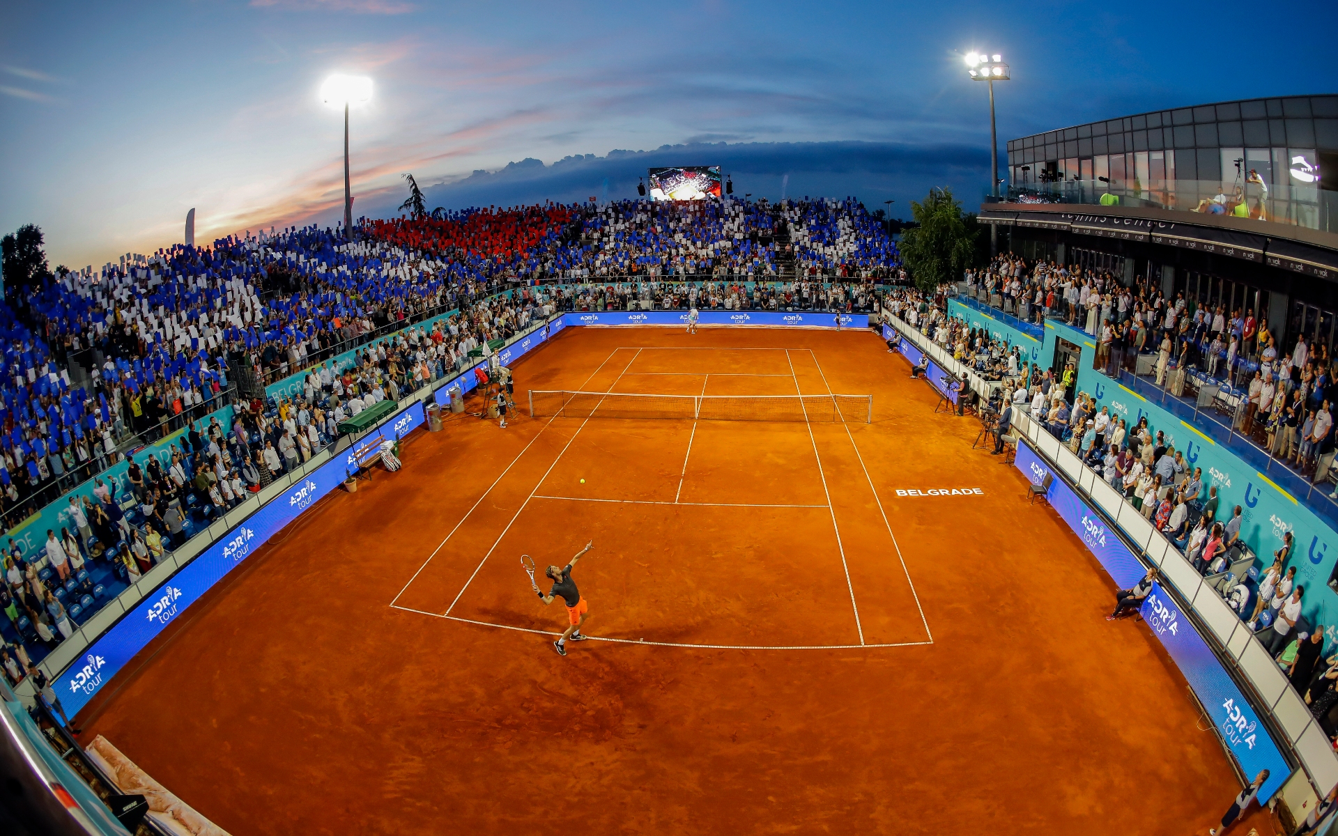 Рублев и Джокович перед финалом турнира ATP стукнулись пасхальными яйцами  :: Теннис :: РБК Спорт