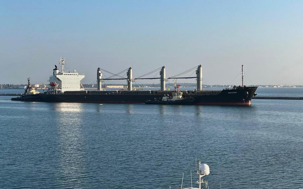 Три сухогруза вышли из портов Одессы и Черноморска