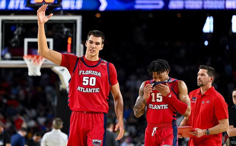 Instagram (принадлежит Meta, компания признана экстремистской и запрещена в России) Владислава Голдина