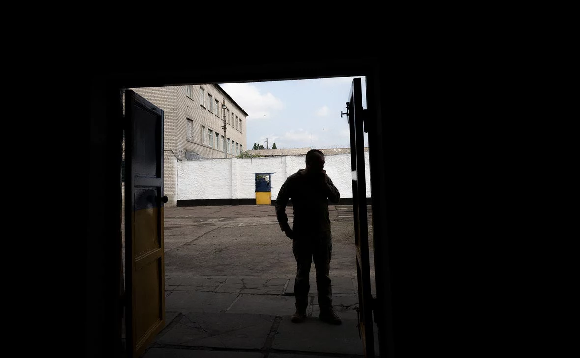 Thomas Peter / Reuters