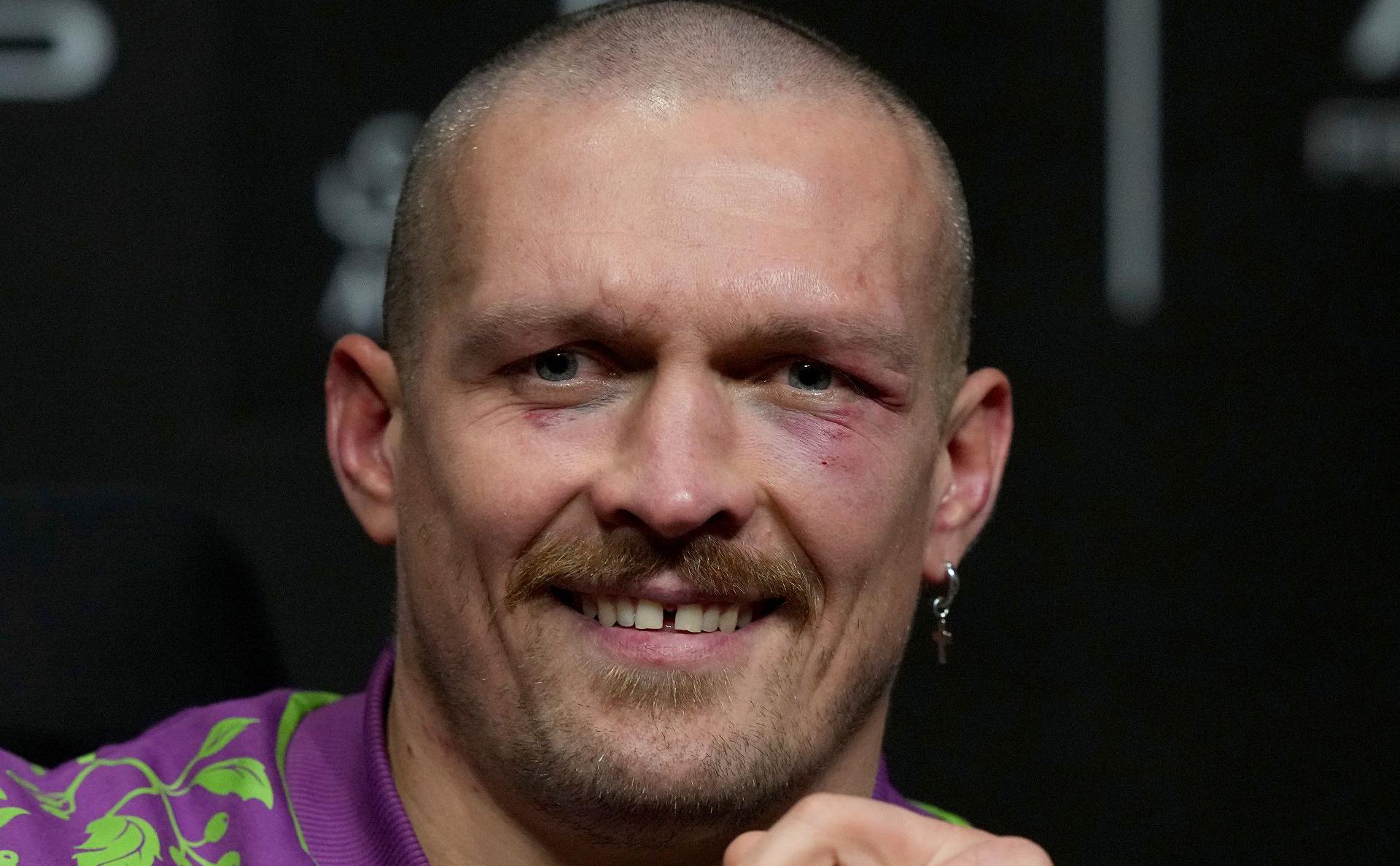 Александр Усик