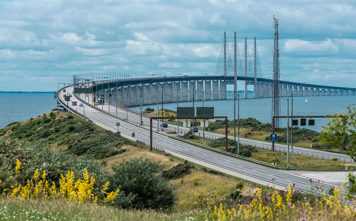 <p>Эресуннский мост между Данией&nbsp;и Швецией</p>