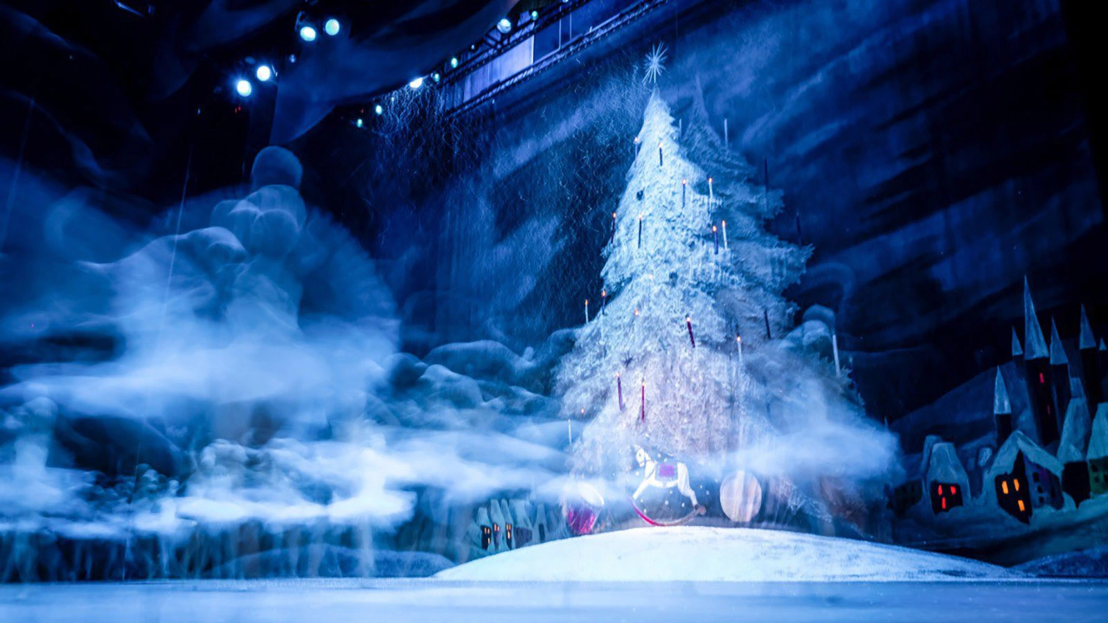 Большой театр объявил дату старта продаж билетов на «Щелкунчика»