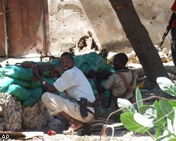 Сомалийские исламисты сожгли 500 мешков с продовольствием