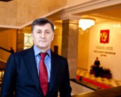 Координатором оргкомитета ОНФ в Дагестане стал депутат У.Умаханов