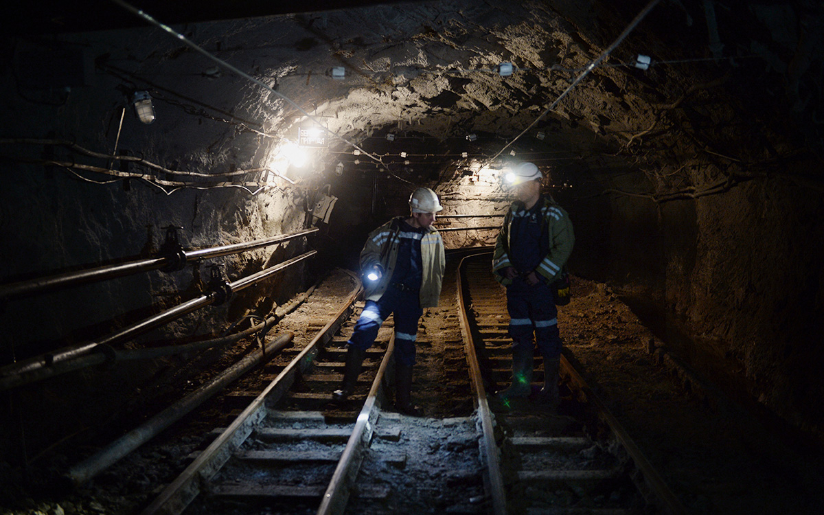 Прокуратура проверит шахту на Урале после горного удара