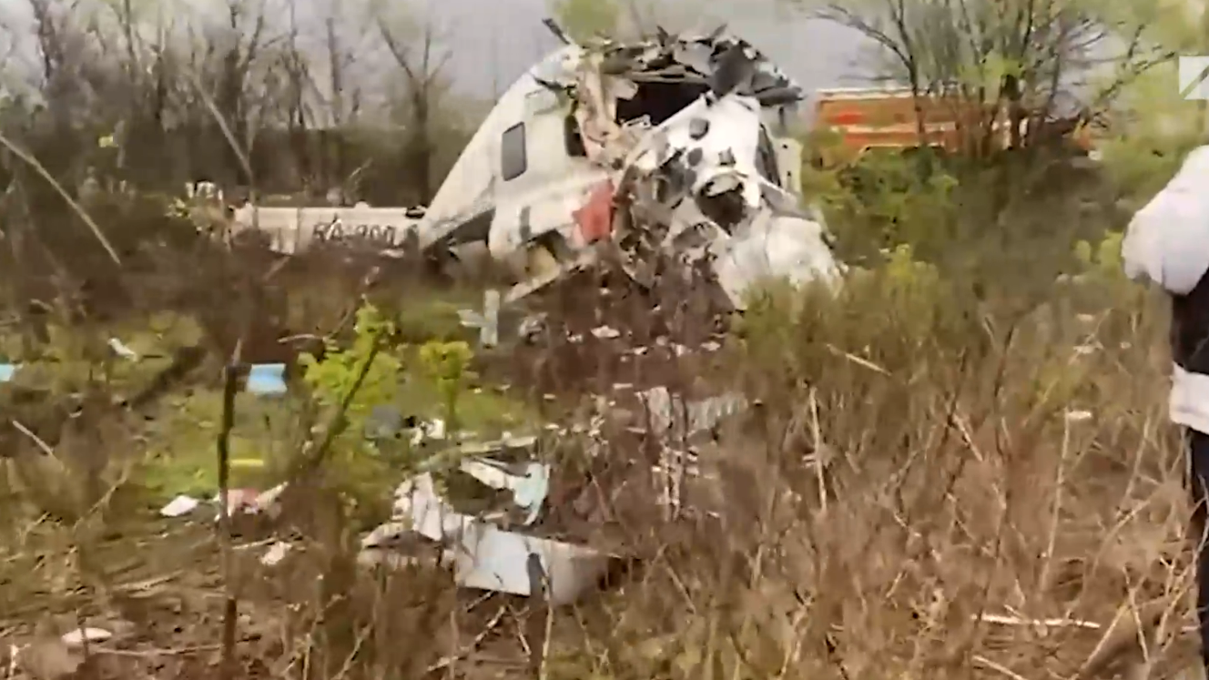 Место падения вертолета санавиации в Волгоградской области. Видео