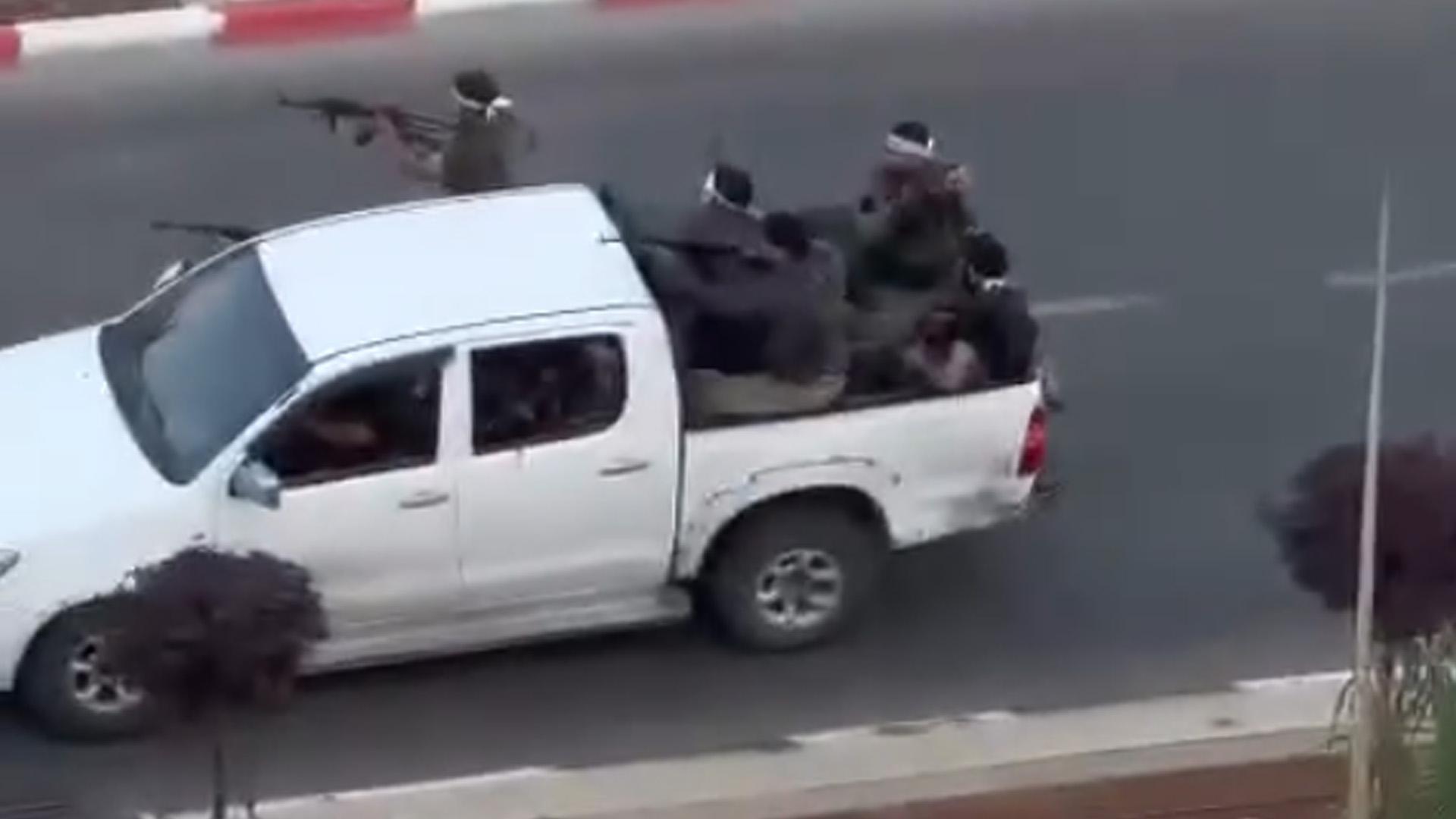 Боевики ХАМАС вторглись на территорию Израиля. Видео