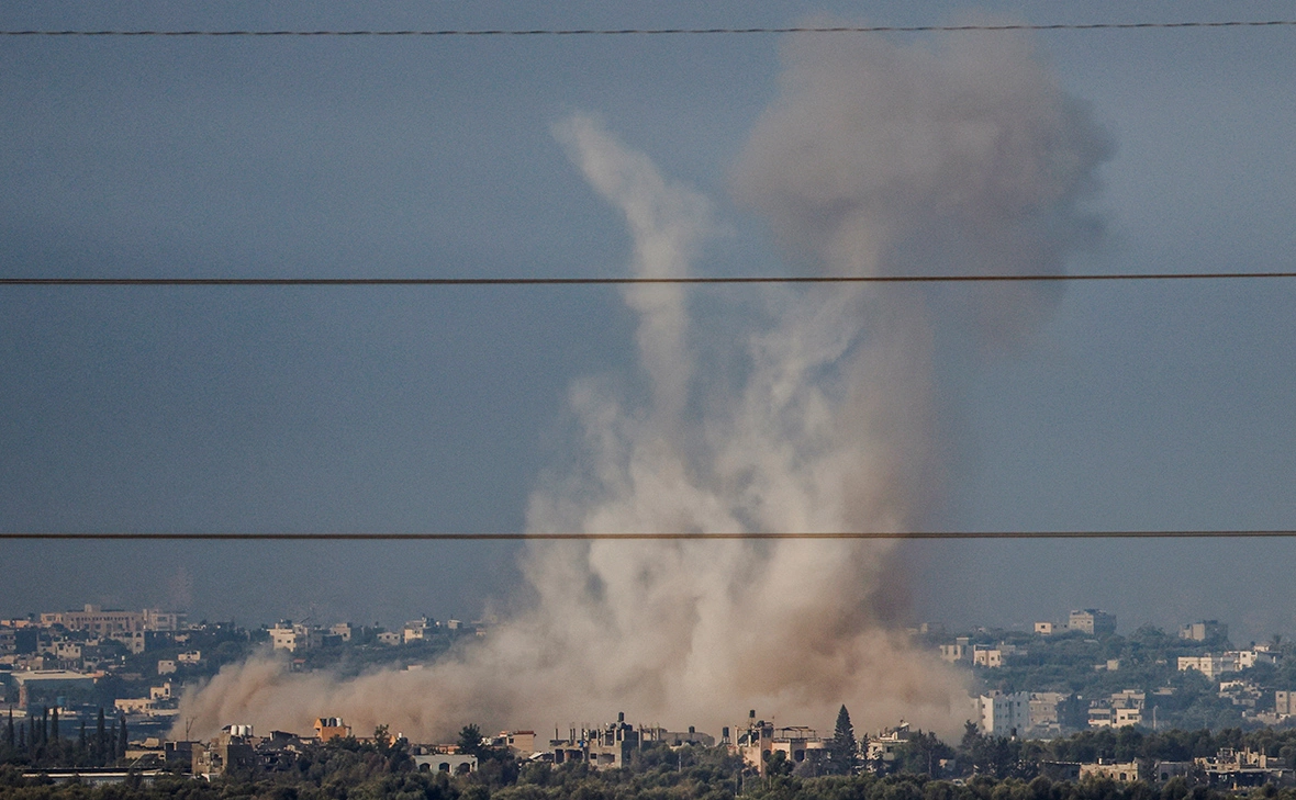 Evelyn Hockstein / Reuters