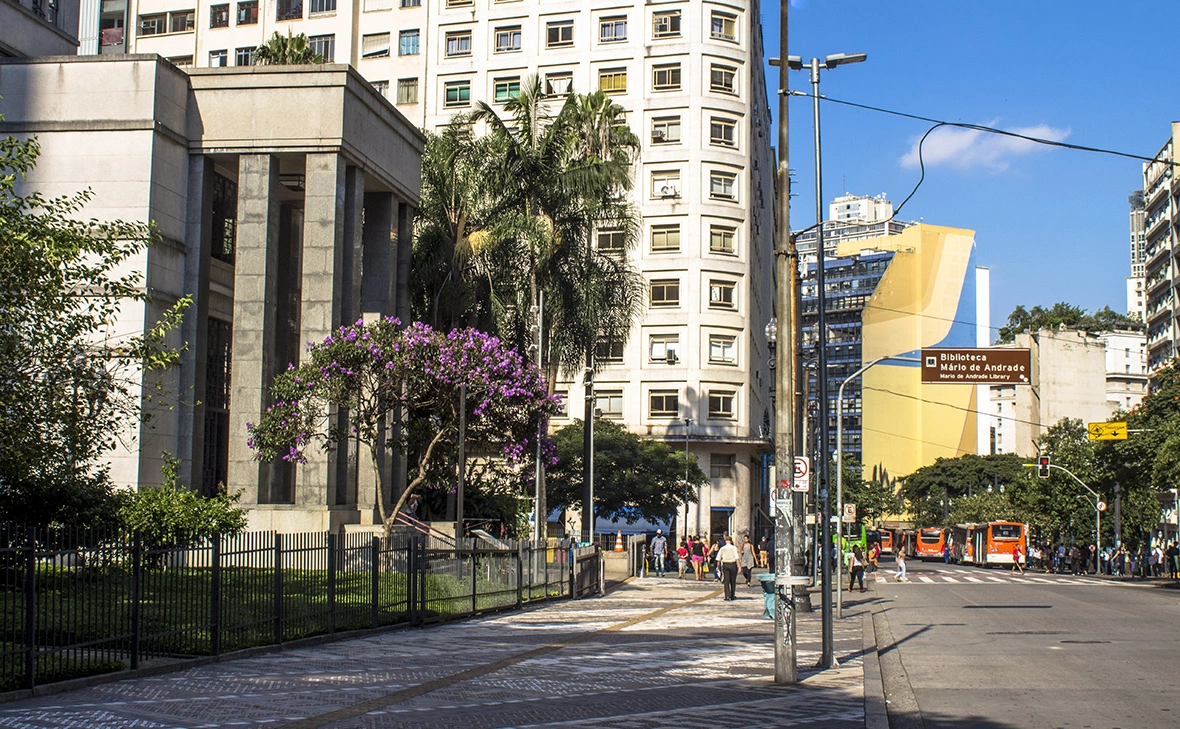 Alf Ribeiro / Fotodom / Shutterstock