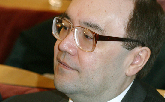 Сын бывшего президента Башкирии Урал Рахимов, 2003 год


