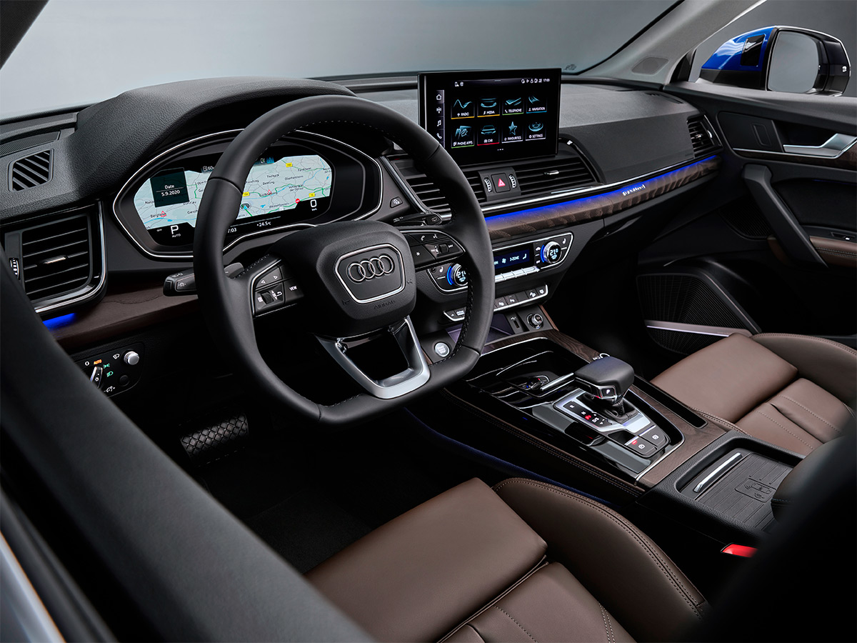 Audi назвала российские цены на Q5 с купеобразным кузовом