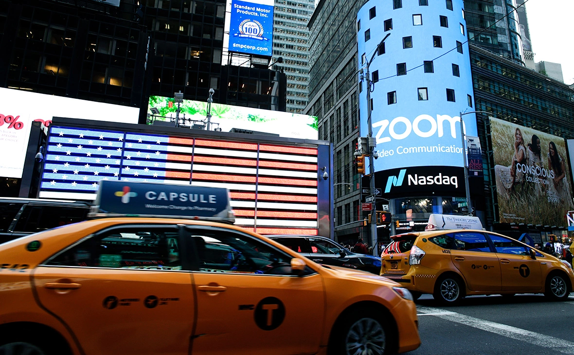 Kena Betancur / Getty Images