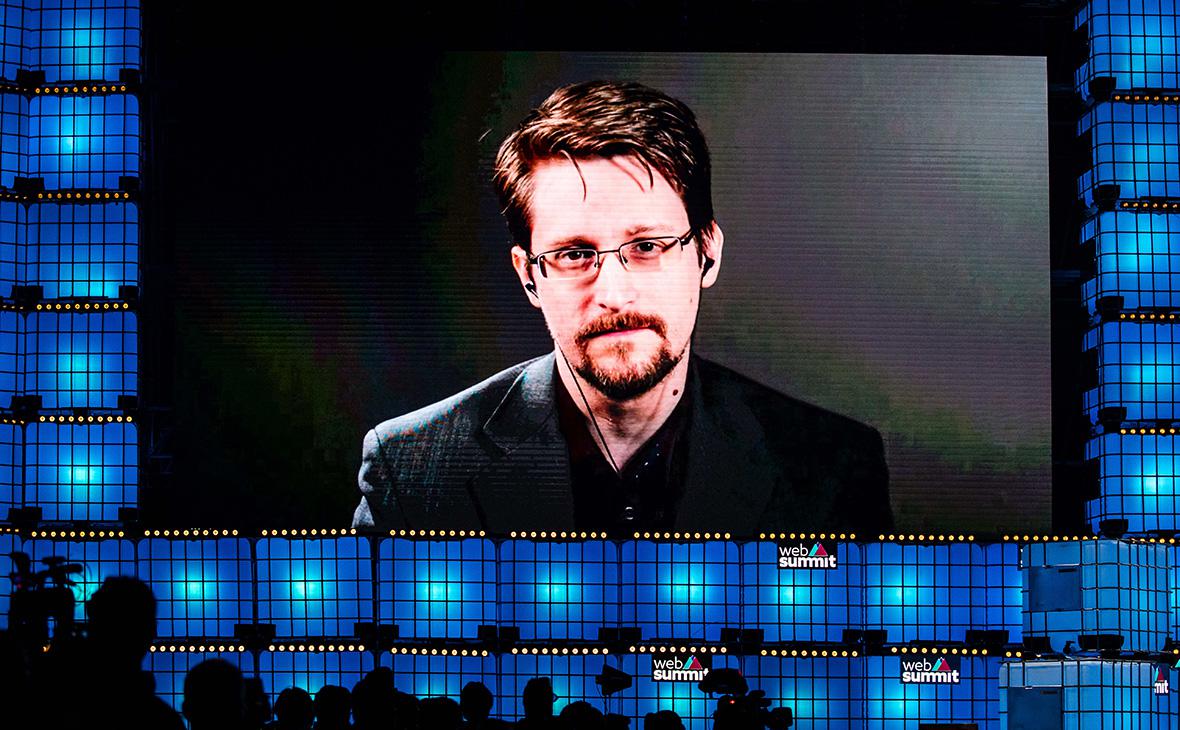 В Госдепе заявили о давней преданности Сноудена России"/>













