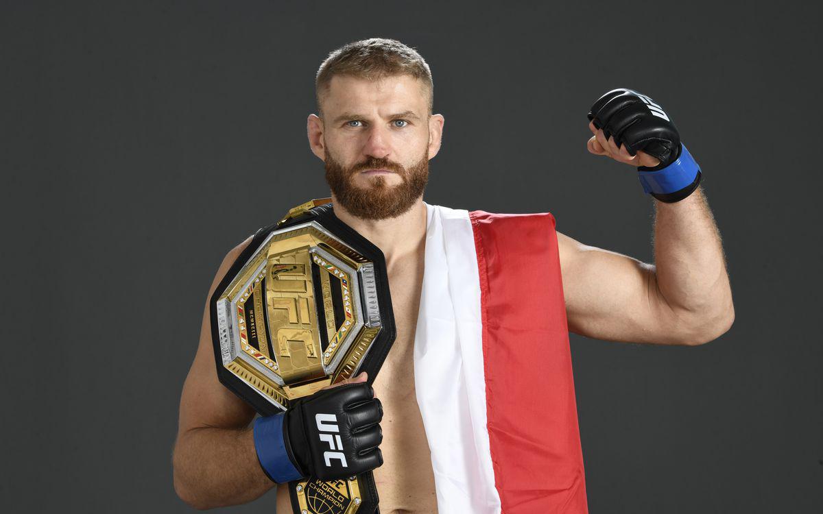 Уроженец Донбасса заявил о желании провести поединок с экс-чемпионом UFC