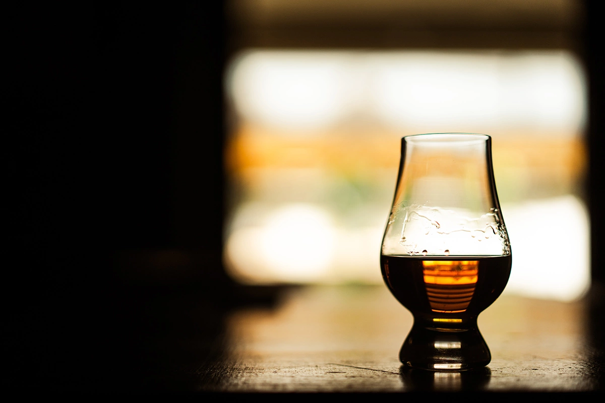 Коктейли на виски: легендарные, классические и современные рецепты