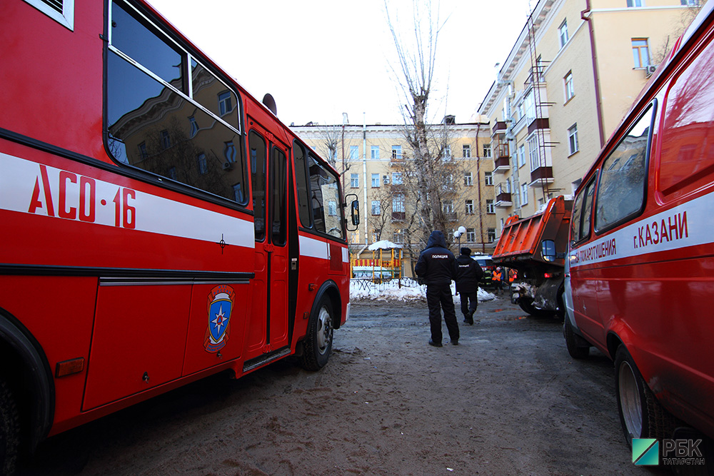 Последствия пожара в жилом доме на Кольце