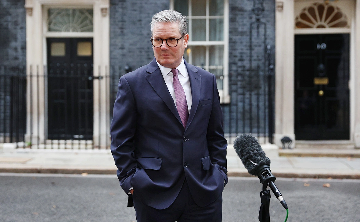 Peter Nicholls / Getty Images