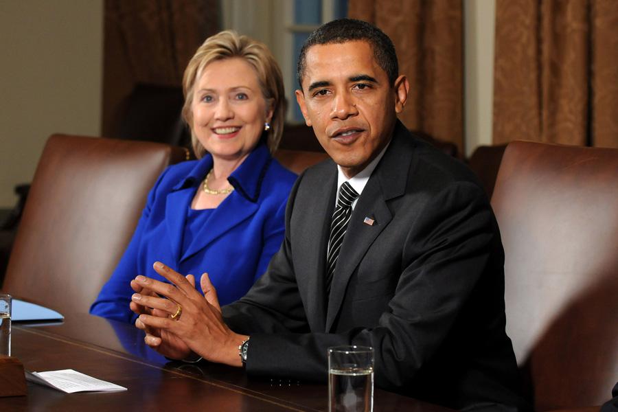 Хиллари Клинтон и Барак Обама, 2009 год
