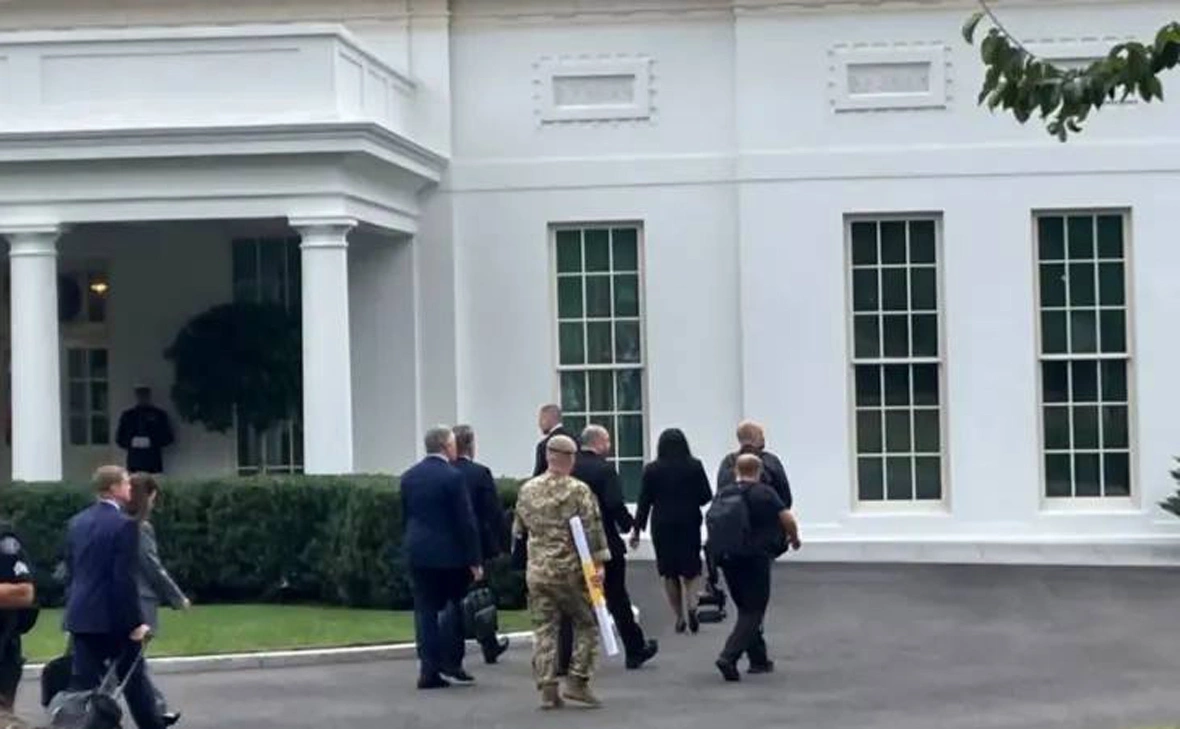 ClashReport / Telegram