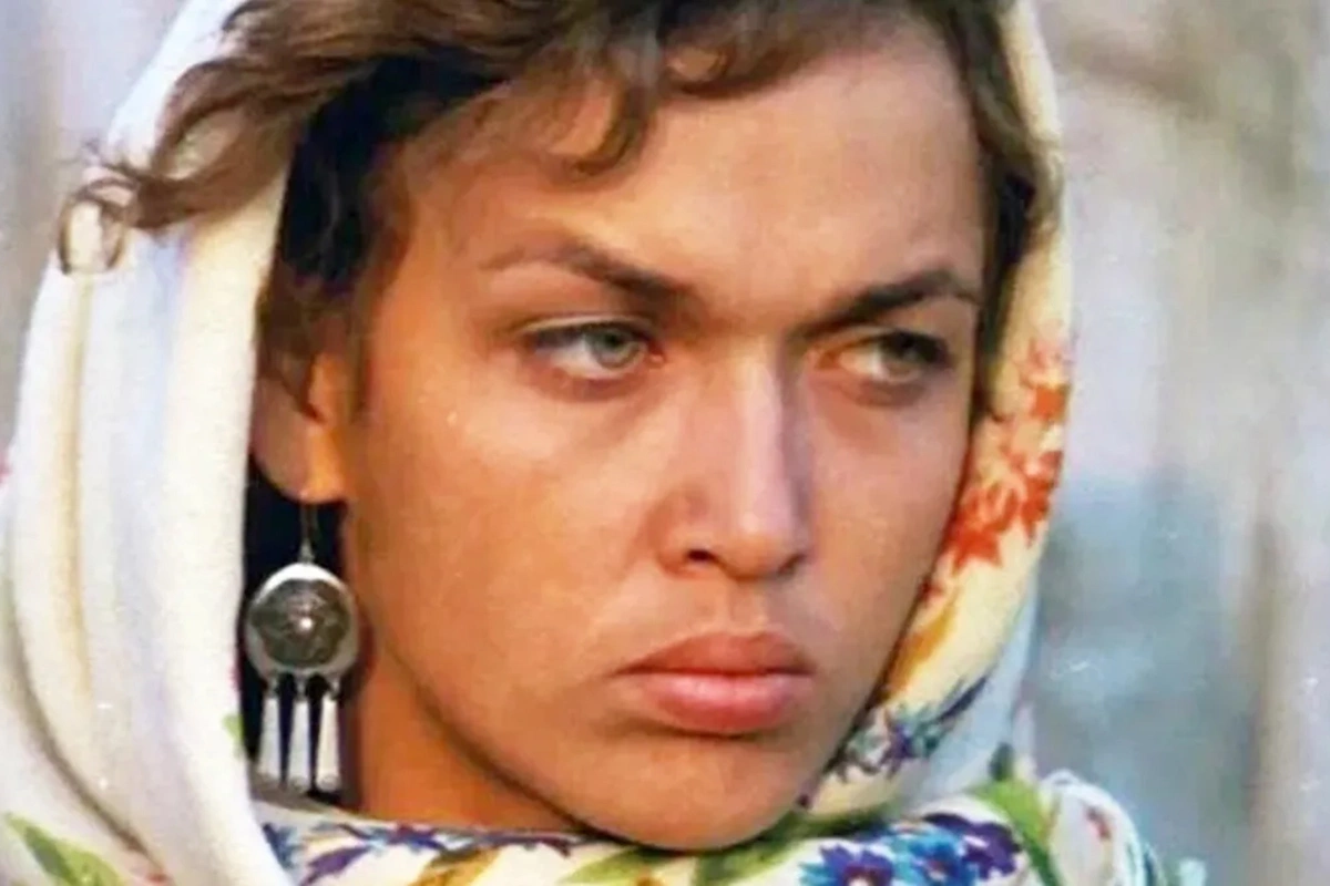 Кадр из сериала «Цыган»