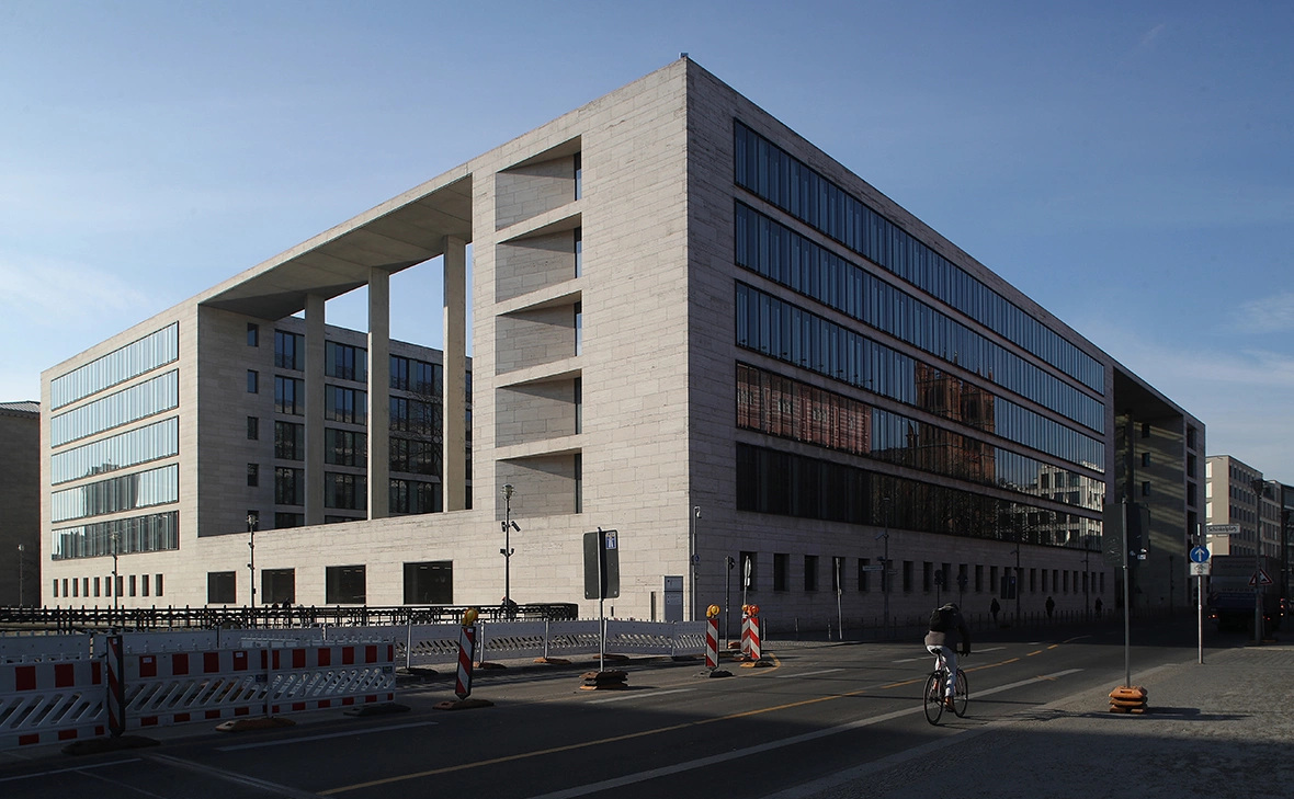 Sean Gallup / Getty Images